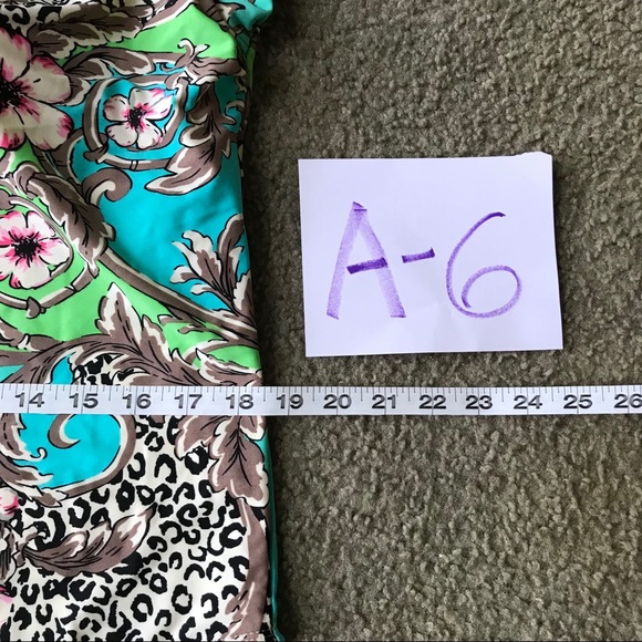 one piece swimsuit Sz 24 NWOT animal print - Picture 6 of 7